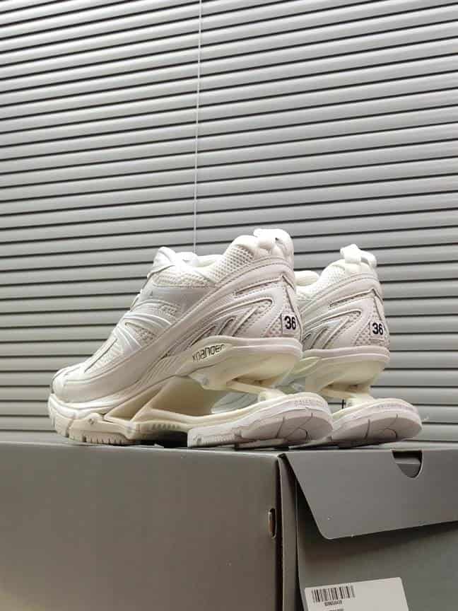 Ba*len*cia*ga men's x-pander sneaker - bb181