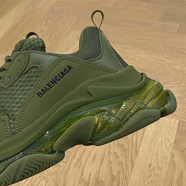 Ba*len*cia*ga men's triple s sneaker clear sole - bb188