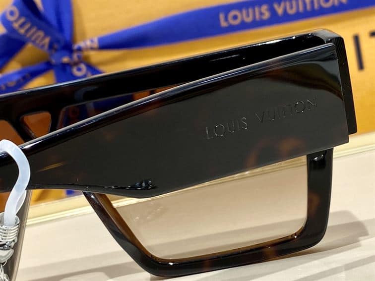 LV SUNGLASSES - GLVT08