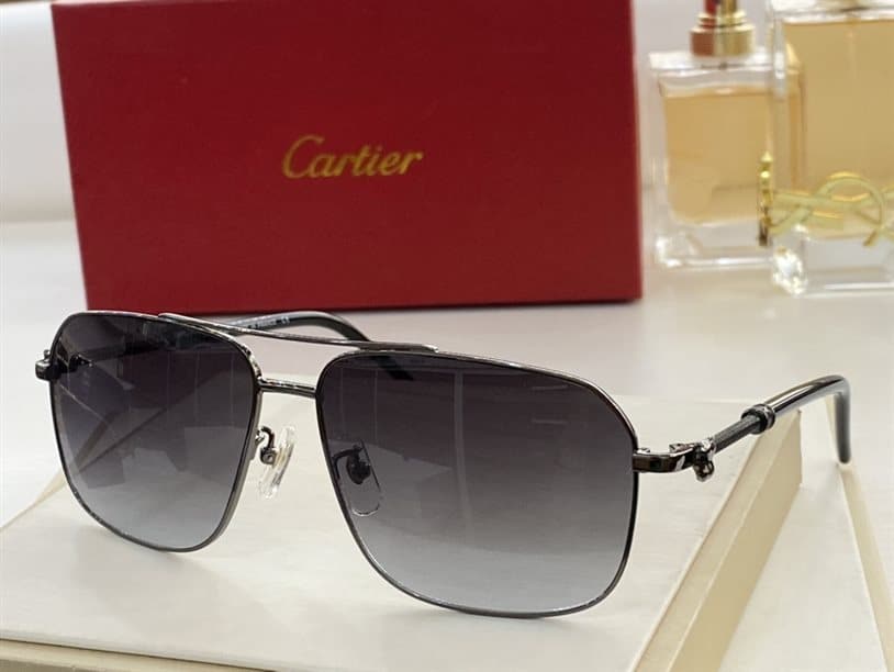 Ca*t*er sunglasses
