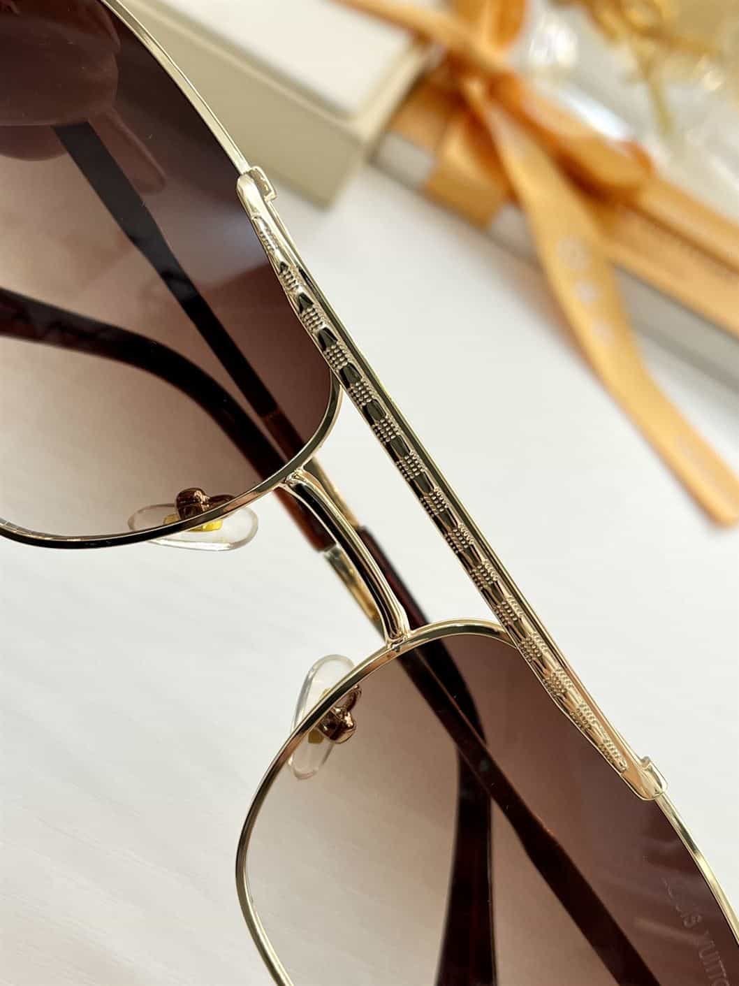 LV SUNGLASSES - GLVT07