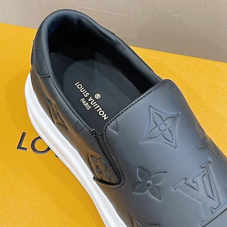 l0*is V*t0n beverly hills slip on - lsvt286