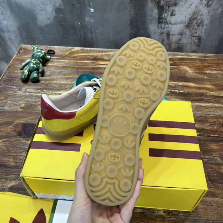 G*u*i gazelle sneaker - gc116