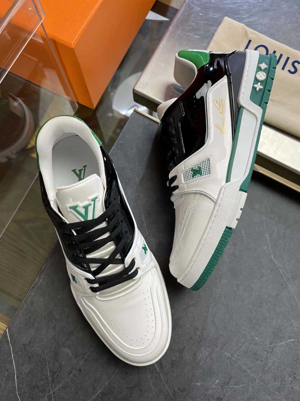 l0*is V*t0n trainer sneaker - lsvt318