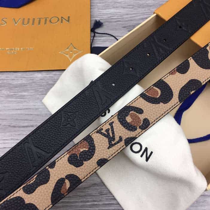l0*is V*t0n heart belt - b174