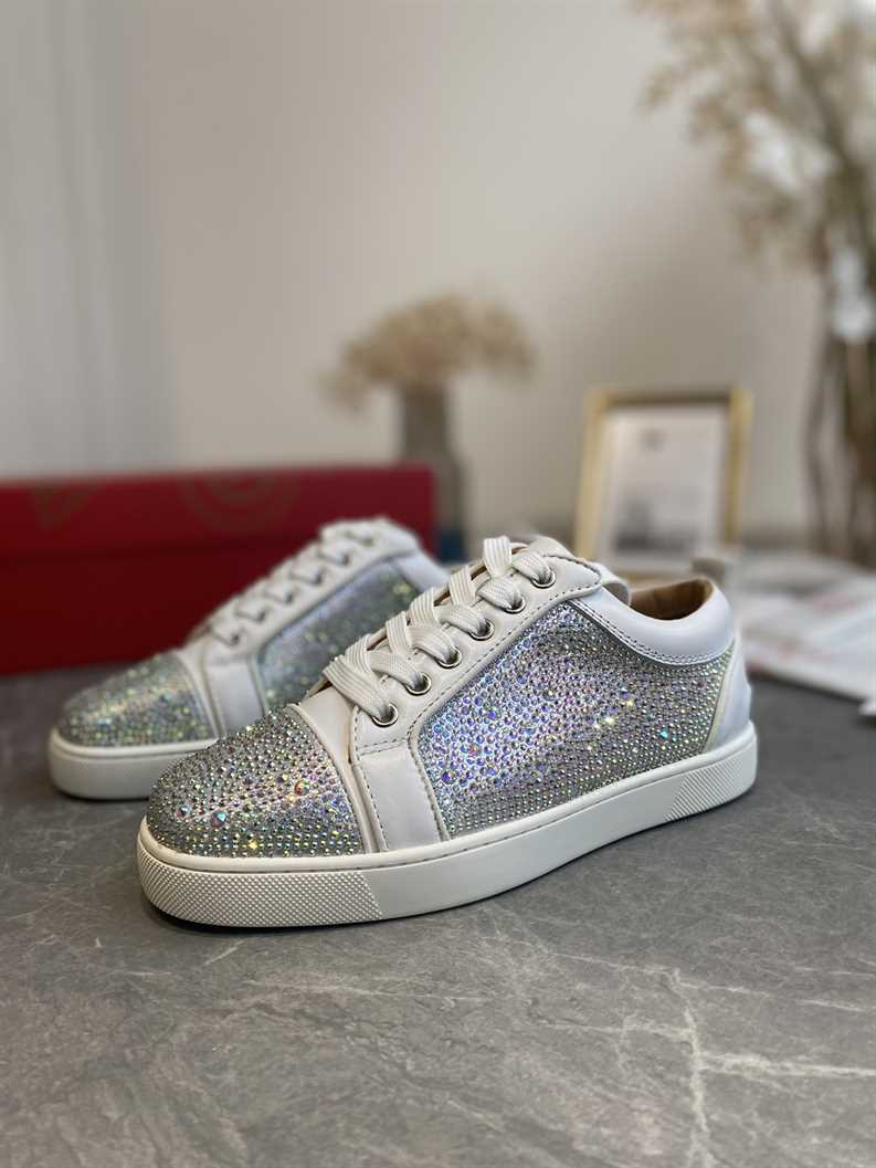 Ch**an louboutin low top sneaker - cl164
