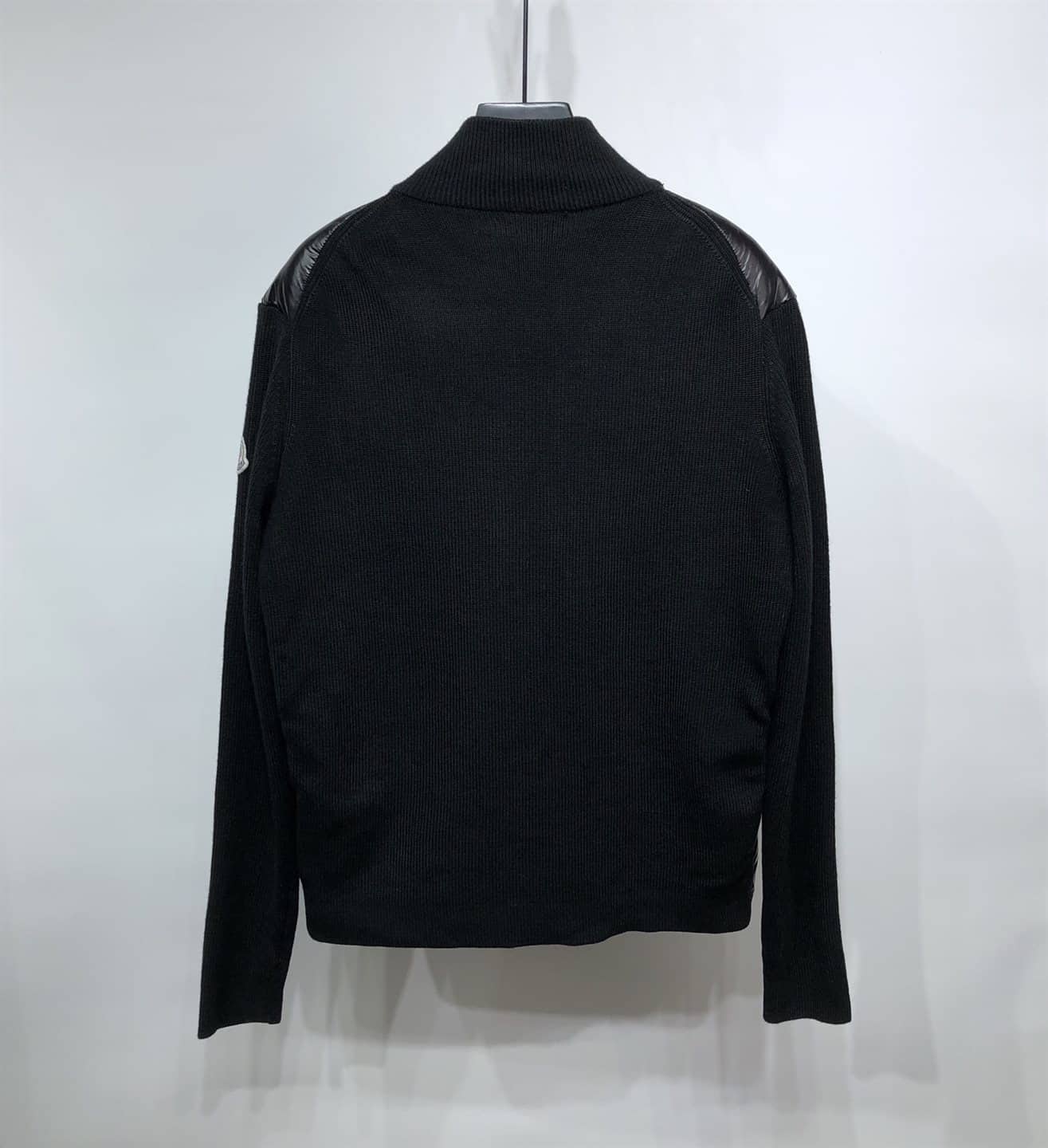 MONCLER JACKET - MJ002