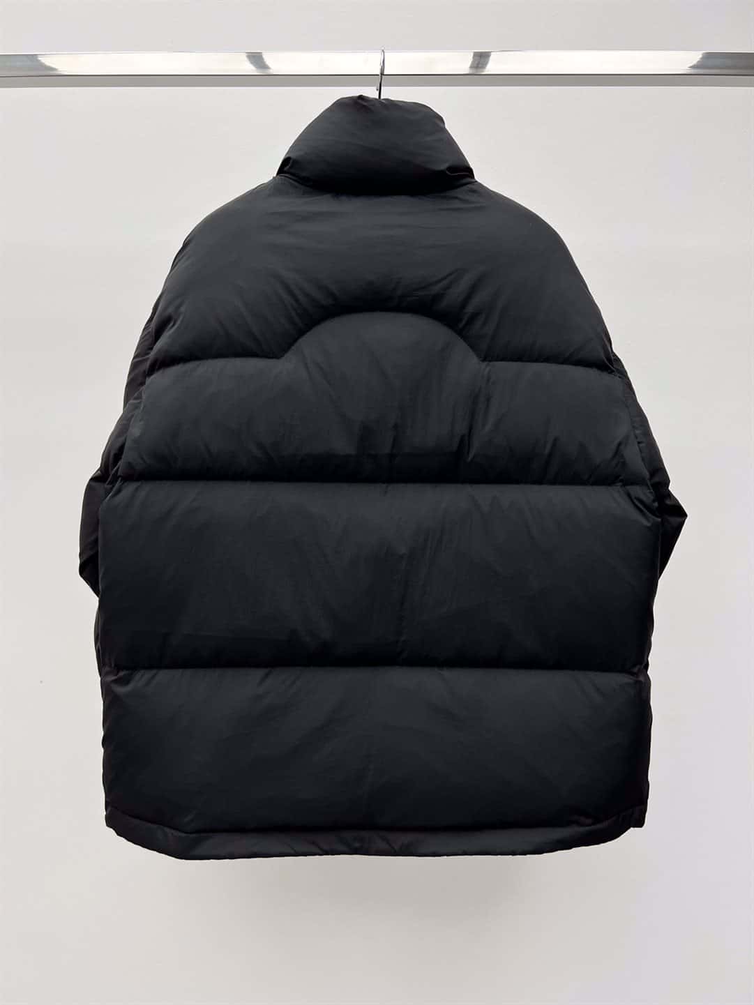MONCLER JACKET - MJ007