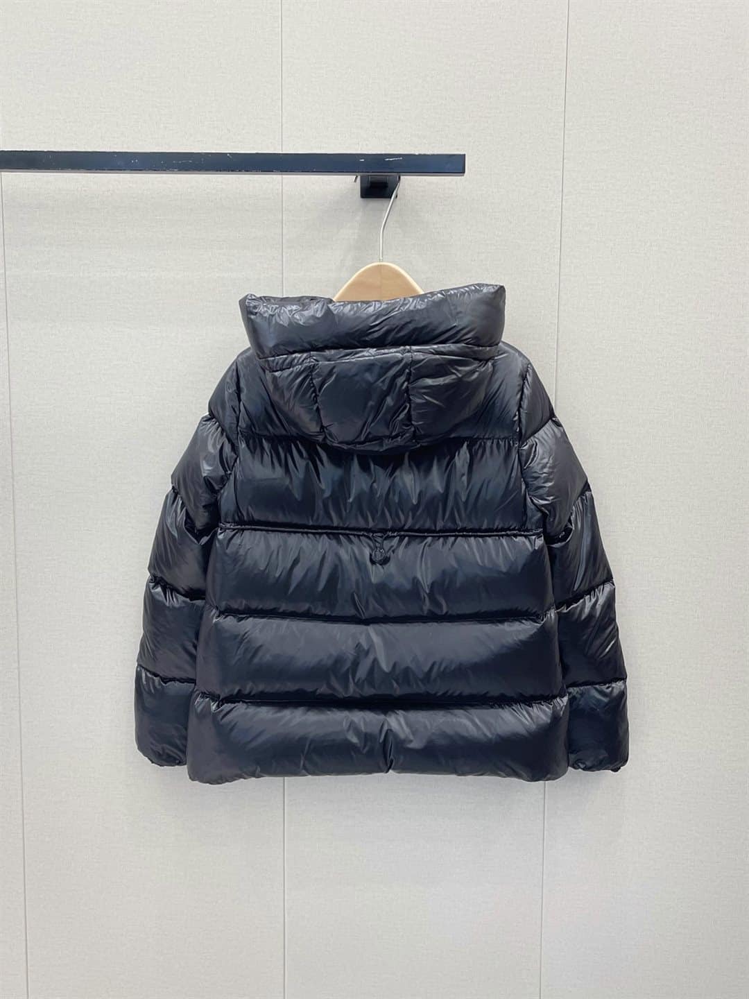 MONCLER JACKET - MJ026