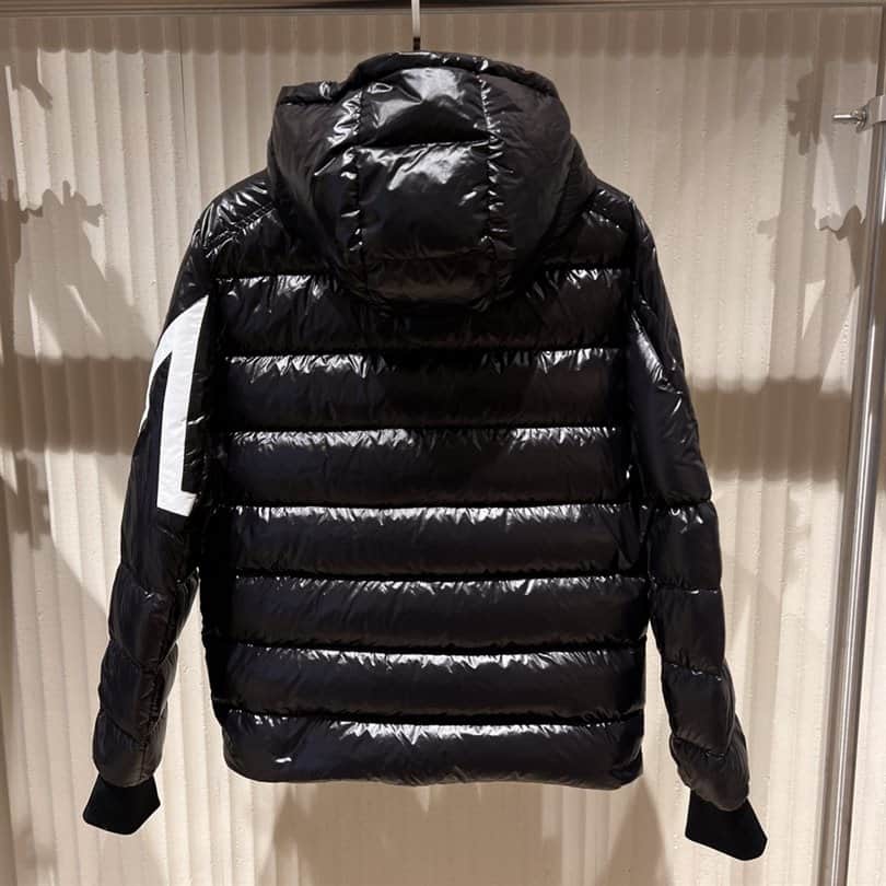 MONCLER JACKET - MJ049