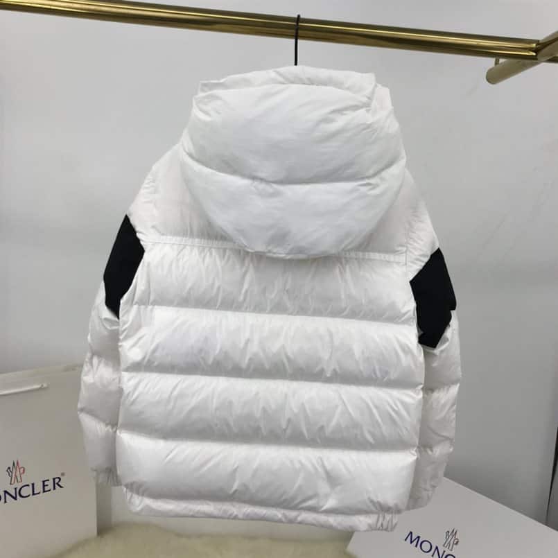 MONCLER JACKET - MJ069