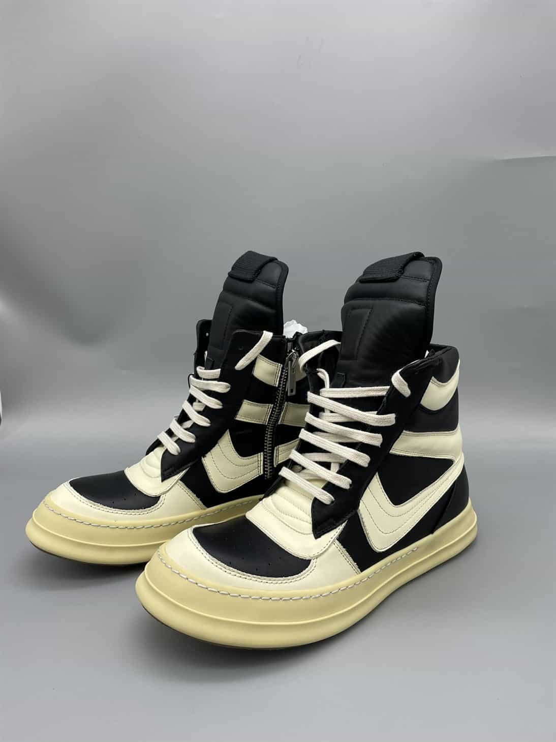 Rick Owens Sneakers - RS001