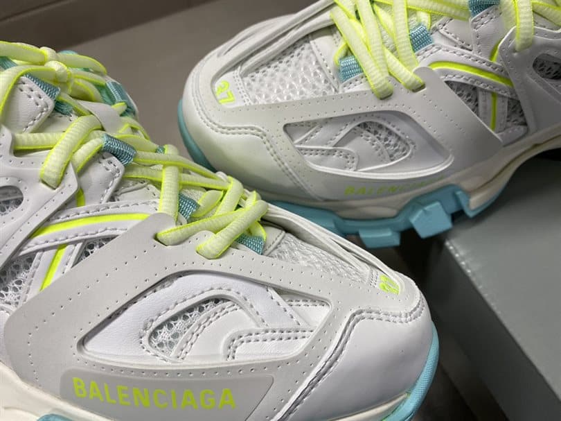 Ba*len*cia*ga men's track trainers - bb223