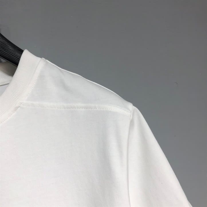 l0*is V*t0n t-shirt - lv20