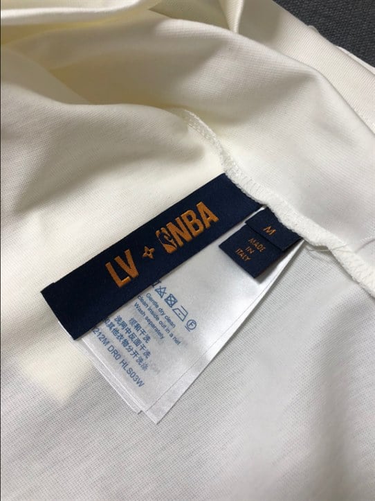 l0*is V*t0n t-shirt - lv21