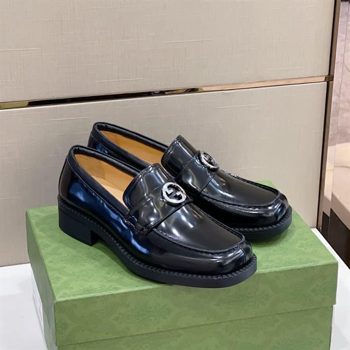 G*u*i loafers - ldg018