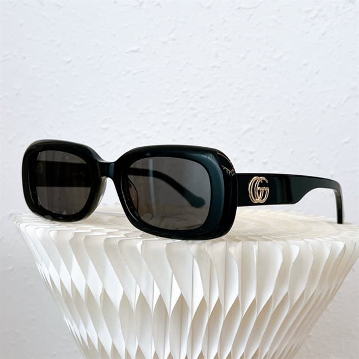 G*u*i sunglasses - gst03