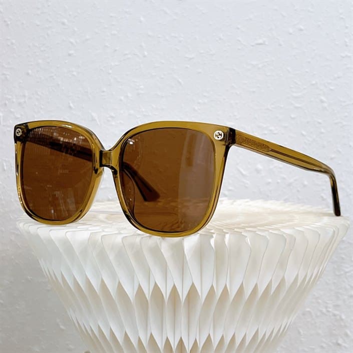 G*u*i sunglasses - gst04