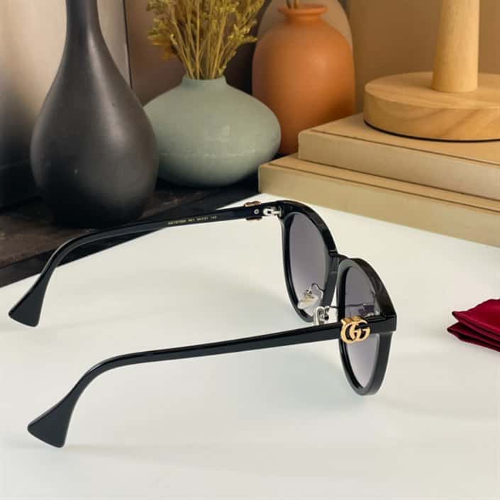 G*u*i sunglasses - gst07