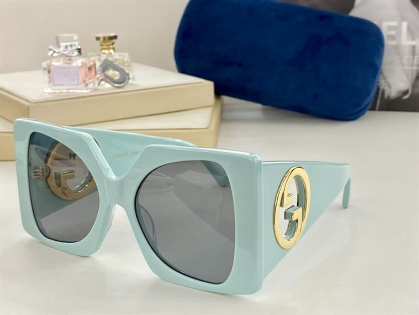 G*u*i sunglasses - gst10