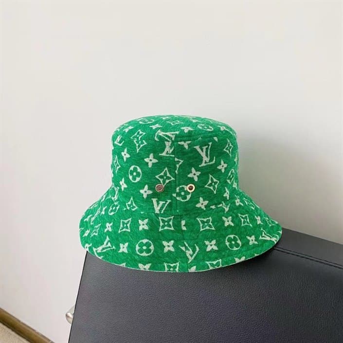 l0*is V*t0n bucket hat - lhc19