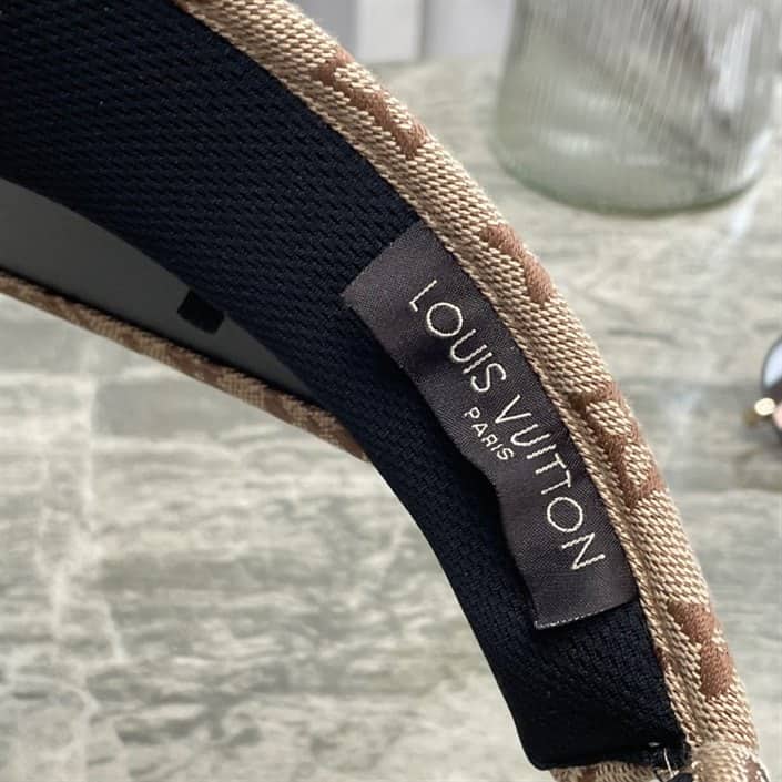 l0*is V*t0n visor - lhc09