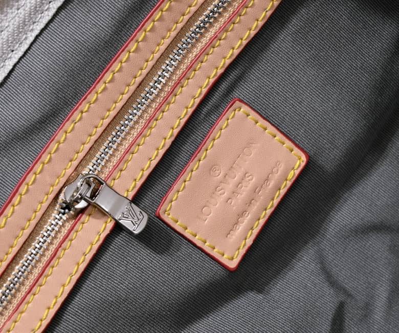 l0*is V*t0n keepall bandouliere 50 silver