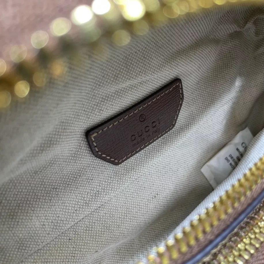 BELT BAG WITH INTERLOCKING G - GBC073