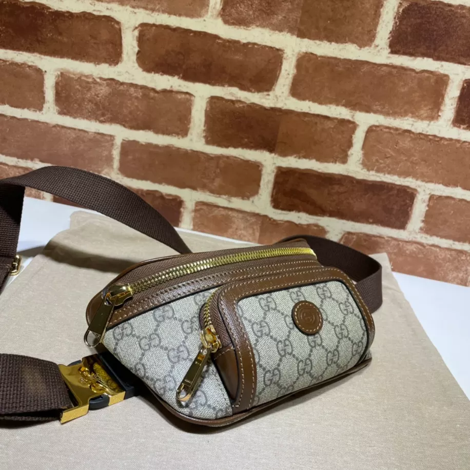 BELT BAG WITH INTERLOCKING G - GBC073