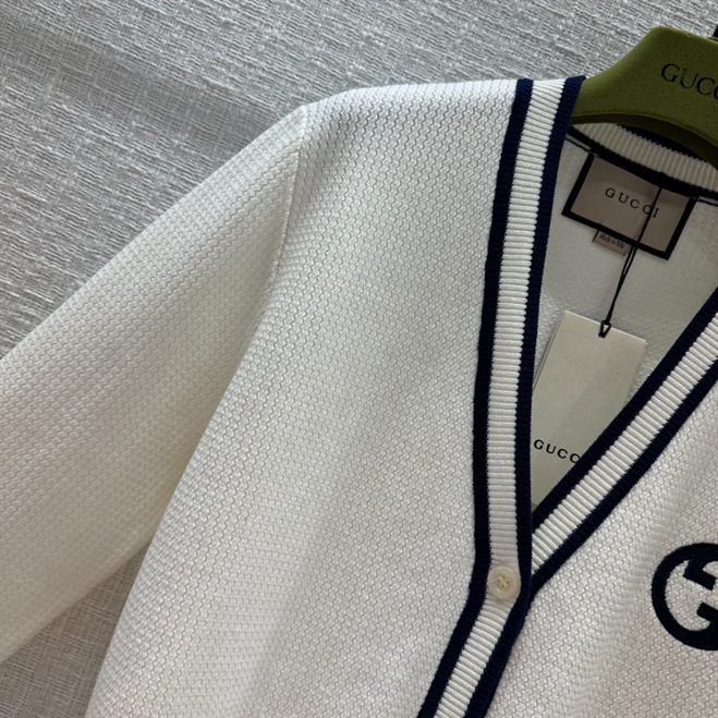 G*u*i cardigans - rjk15