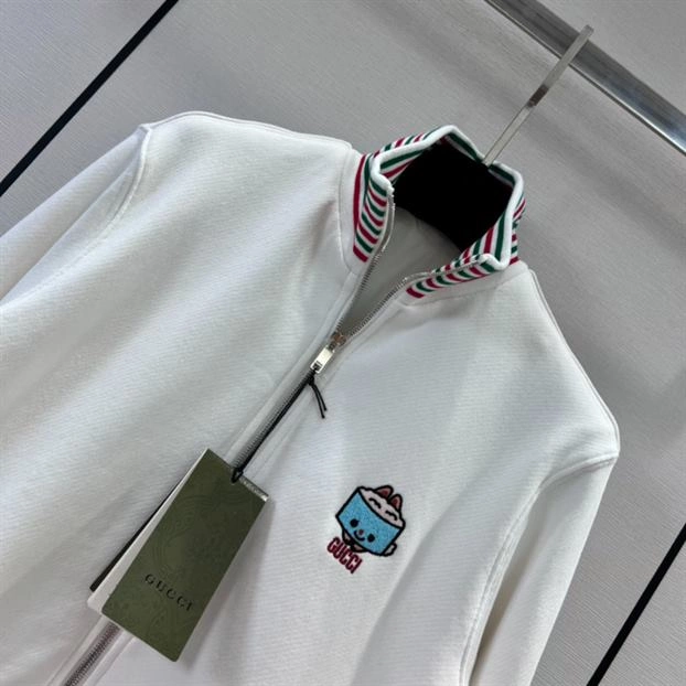 G*u*i jacket - gj011