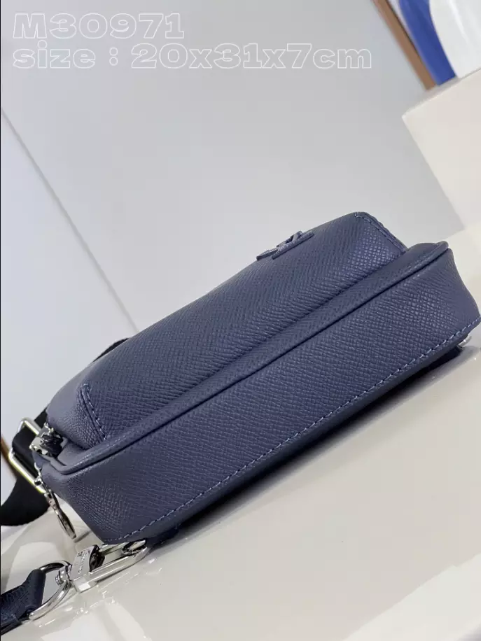 l0*is V*t0n avenue slingbag nm - lbv416