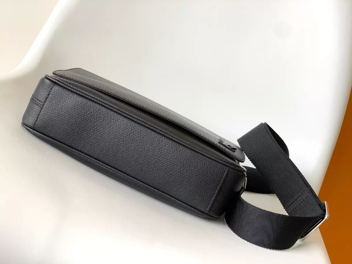 l0*is V*t0n district pm - lbv410