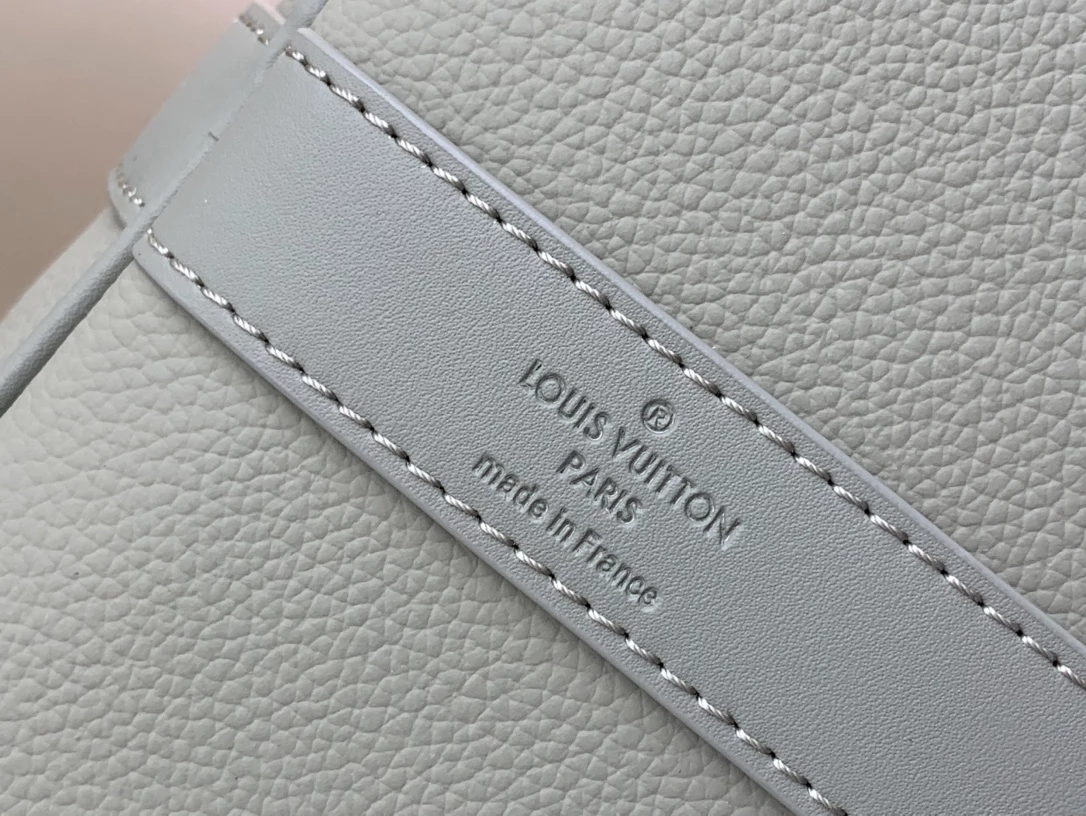 l0*is V*t0n keepall bandouliÈre 50 in grey - lbv424