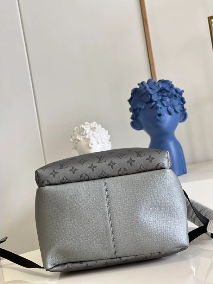 l0*is V*t0n discovery backpack pm taigarama - lbv387