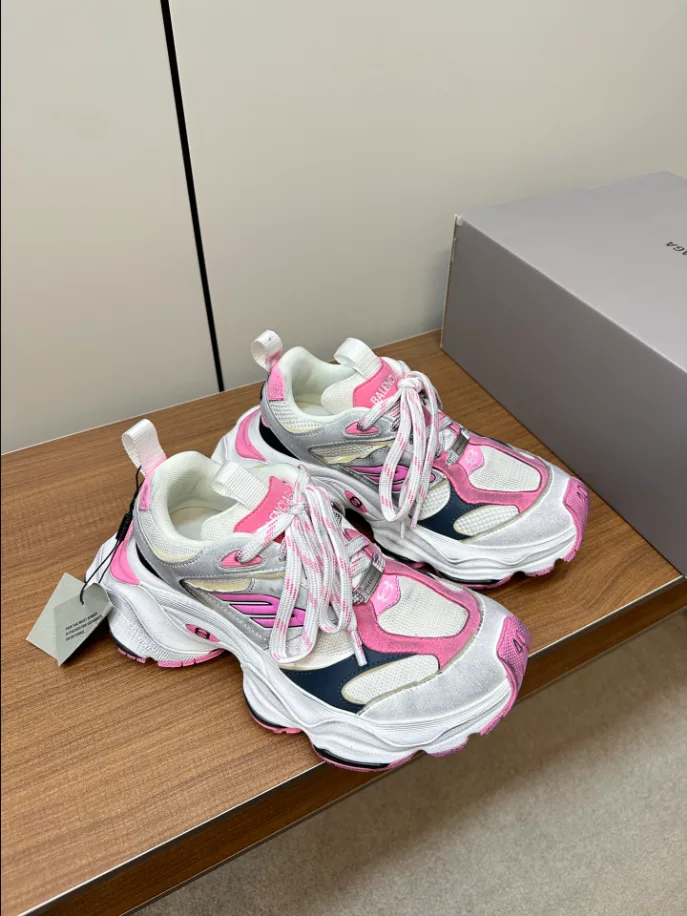 Ba*len*cia*ga cargo sneaker - bb239