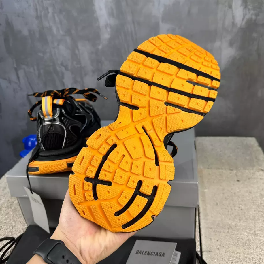 Ba*len*cia*ga men's 3xl trainers - bb234