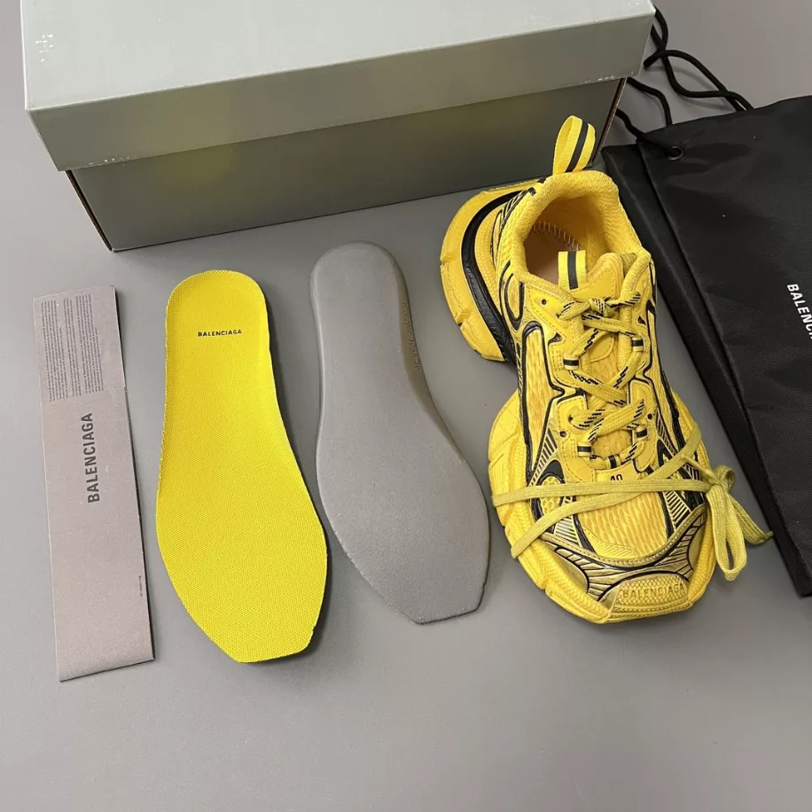 Ba*len*cia*ga men's 3xl trainers - bb237