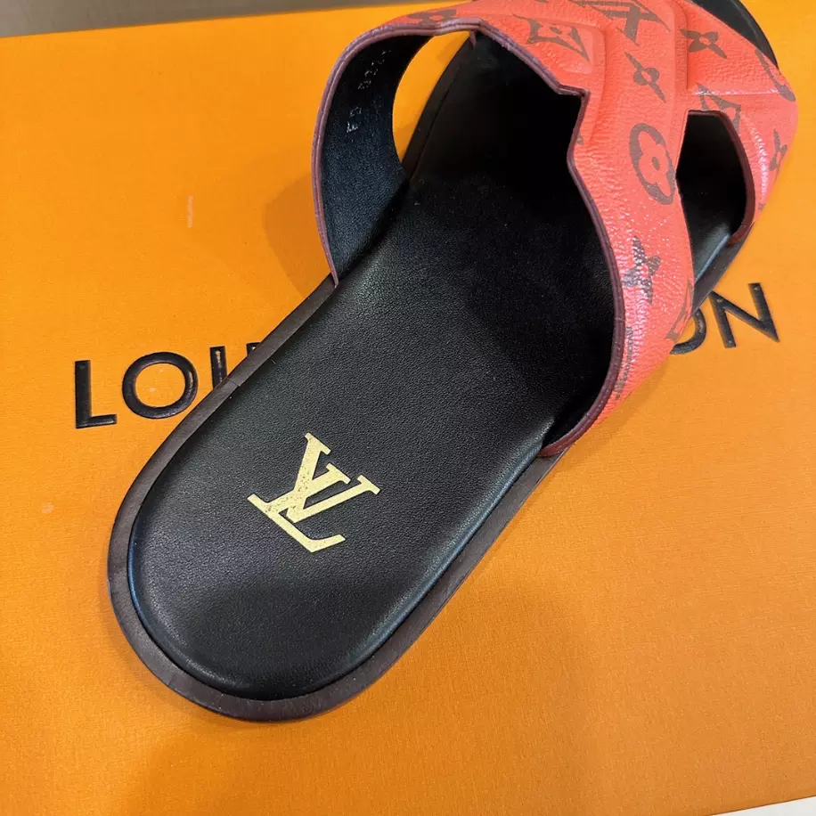 LV OASIS MULE