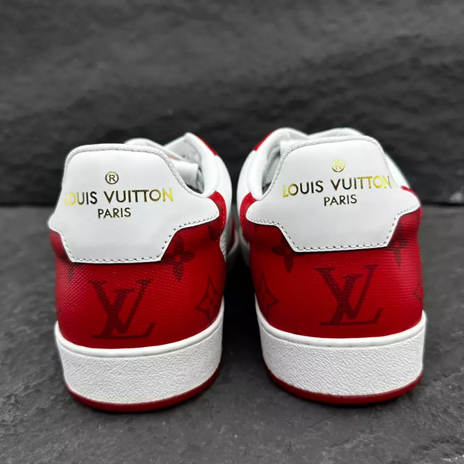 LV RIVOLI SNEAKER