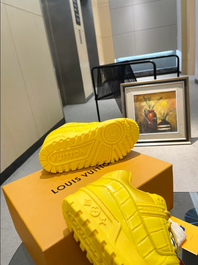 LV TRAINER MAXI SNEAKER