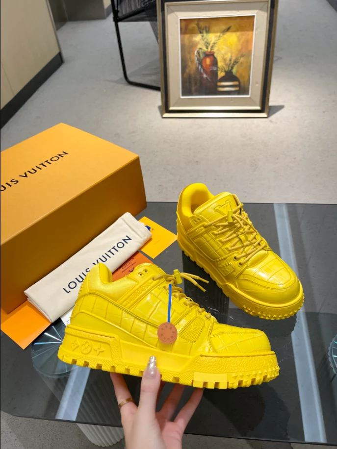 LV TRAINER MAXI SNEAKER