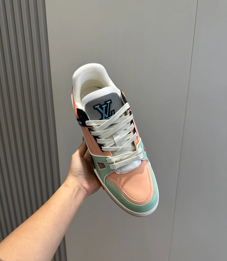 LV Trainer Sneaker