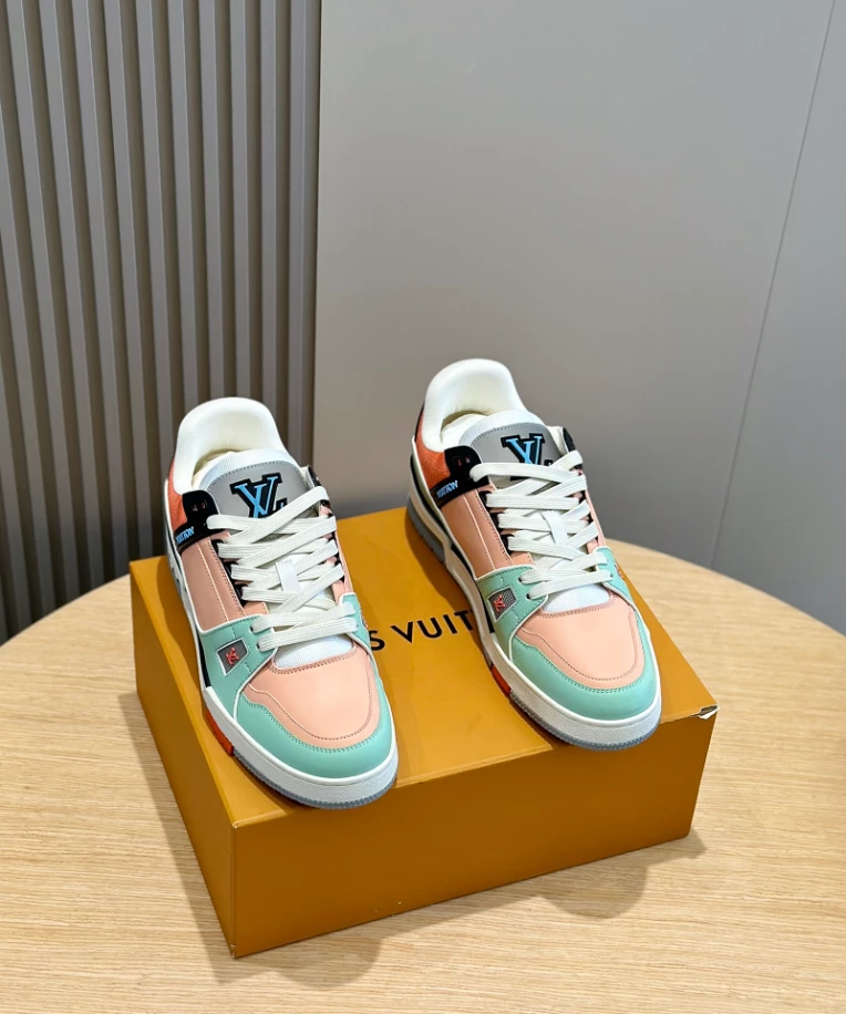 LV Trainer Sneaker