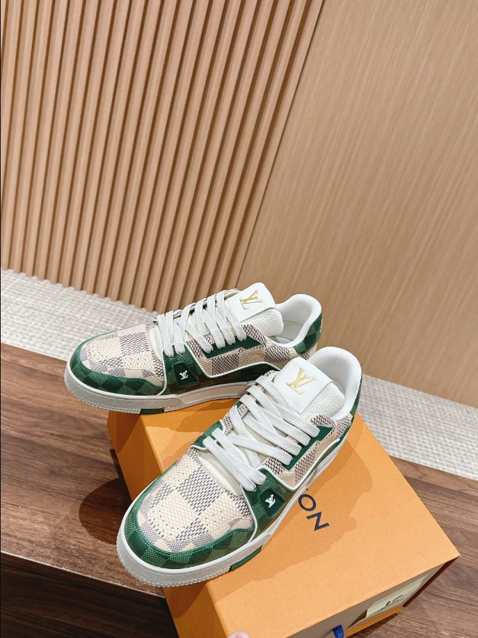 LV Trainer Sneaker