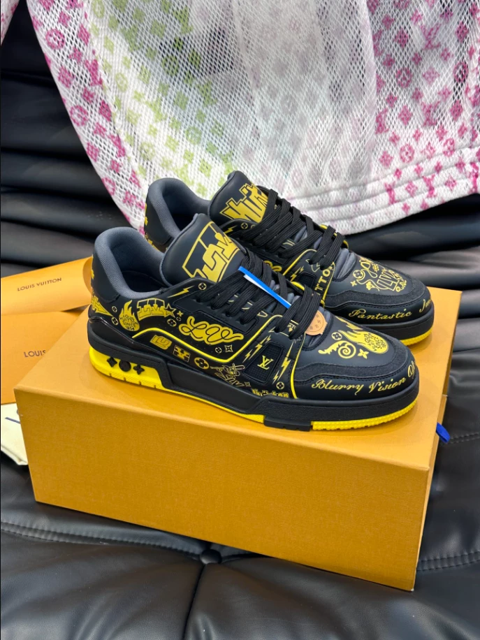 LV Trainer Sneaker