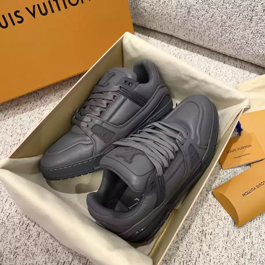 LV Trainer Sneaker