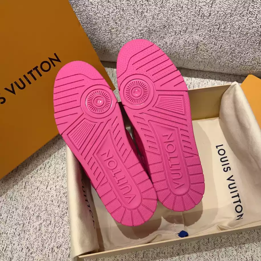 LV Trainer Sneaker