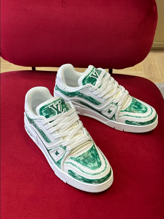 LV Trainer Sneaker
