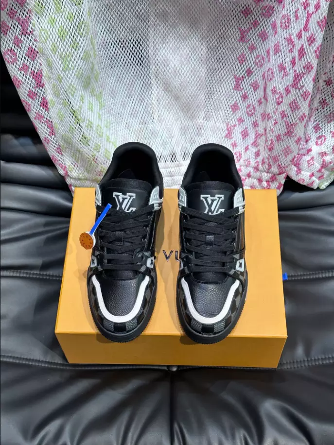 LV Trainer Sneaker